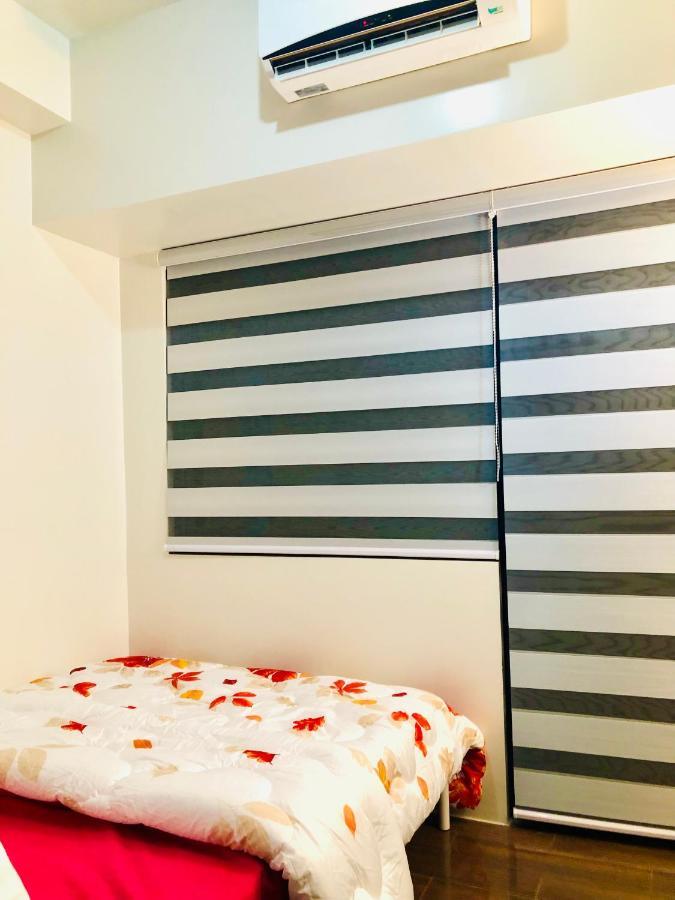Air Residence 1Br With Balcony Free Netflix And Disney Plus マニラ市 エクステリア 写真